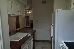 3600 Jeanetta St, Houston, TX 77063 - Photo 14