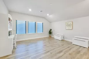 21819 Albertine Dr, Tomball, TX 77377 - Photo 32