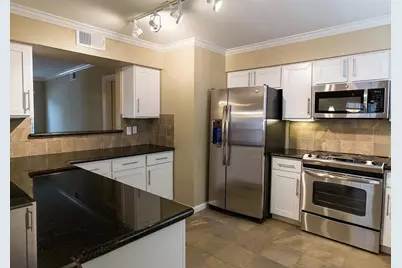 10220 Memorial Drive #B104, Houston, TX 77024 - Photo 4