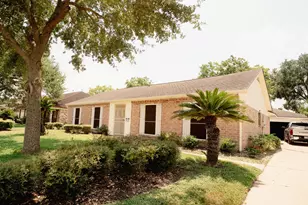 15118 Carol Chase Cir, Missouri City, TX 77489 - Photo 2
