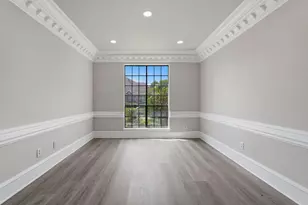 7611 Naremore Dr, Spring, TX 77379 - Photo 8