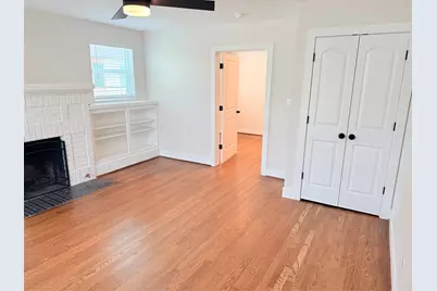 2001 Brun Street #2, Houston, TX 77019 - Photo 2