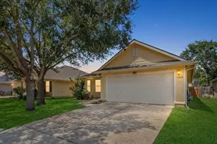 11626 Sardis Lake Dr, Tomball, TX 77375 - Photo 2