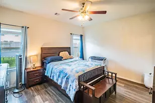 13247 Montane Manor Ln, Houston, TX 77044 - Photo 8