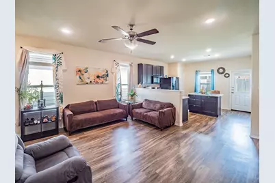 13247 Montane Manor Ln, Houston, TX 77044 - Photo 4