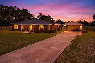 57 Trail Ridge Rd, Huntsville, TX 77320 - Photo 2