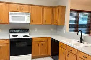 1130 Andover Dr, Pearland, TX 77584 - Photo 4