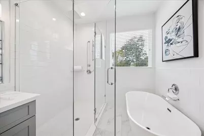 1836 W Tidwell Road, Houston, TX 77091 - Photo 28