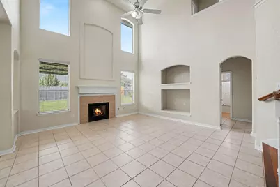 9315 Dewmont Lane, Houston, TX 77070 - Photo 6