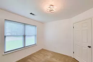 16807 Sussex Dr, Houston, TX 77083 - Photo 6