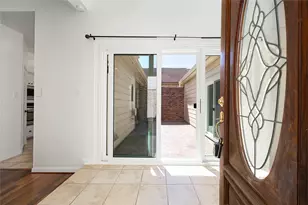14122 Langbourne Dr, Houston, TX 77077 - Photo 6