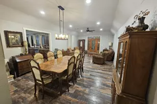 409 Perkins Ave, League City, TX 77573 - Photo 4