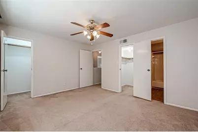 7729 Cambridge Street #7729, Houston, TX 77054 - Photo 10