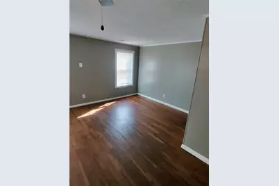 10614 Chadwick Street, Houston, TX 77029 - Photo 8