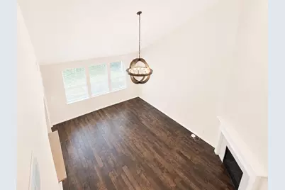 98 W Knightsbridge Drive, The Woodlands, TX 77385 - Photo 8