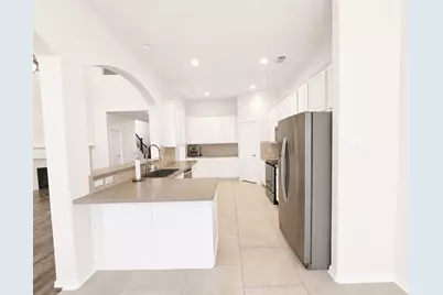 98 W Knightsbridge Drive, The Woodlands, TX 77385 - Photo 10