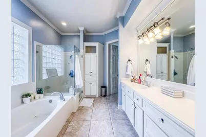 38 E Thymewood Place, The Woodlands, TX 77382 - Photo 34