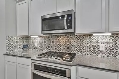 14226 Lake Lodge Drive, Conroe, TX 77384 - Photo 8