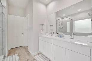 14226 Lake Lodge Dr, Conroe, TX 77384 - Photo 18