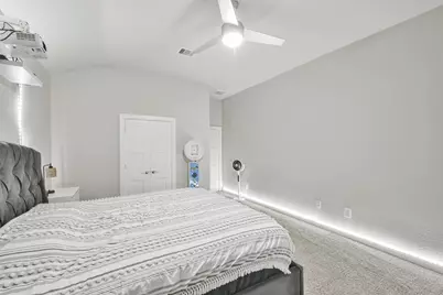 14226 Lake Lodge Drive, Conroe, TX 77384 - Photo 16