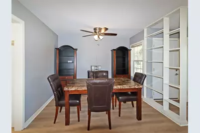 1411 15th Avenue N, Texas City, TX 77590 - Photo 6
