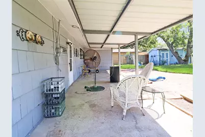 1411 15th Avenue N, Texas City, TX 77590 - Photo 10