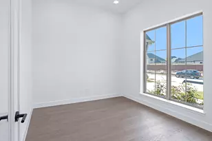 12584 Rosy Paintbrush Dr, Conroe, TX 77302 - Photo 8