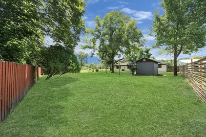 2002 W Highway 6, Alvin, TX 77511 - Photo 6