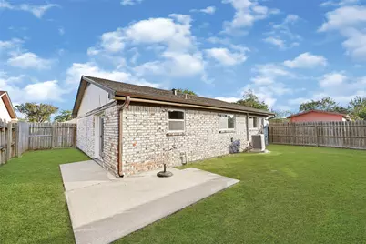 1803 Flamingo Drive, League City, TX 77573 - Photo 4