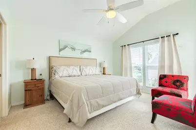 13827 Pirates Beach Boulevard, Galveston, TX 77554 - Photo 26