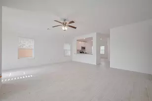 2212 Manila Ln, Texas City, TX 77568 - Photo 4