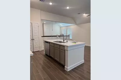 3208 La Rambla Drive, Houston, TX 77047 - Photo 8