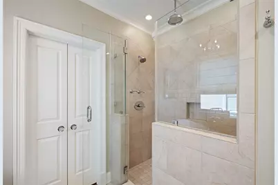 318 W 17th Street, Houston, TX 77008 - Photo 24