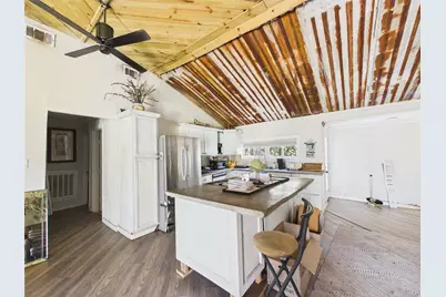 2725 Redbud Lane, Alvin, TX 77511 - Photo 8