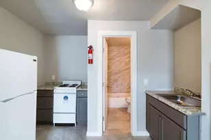 5327 Bell St, Houston, TX 77023 - Photo 4