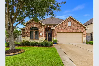 710 Fairway Drive, La Porte, TX 77571 - Photo 1