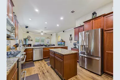 710 Fairway Drive, La Porte, TX 77571 - Photo 16