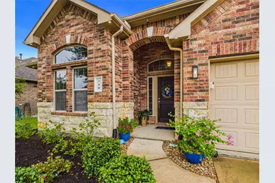 710 Fairway Drive, La Porte, TX 77571 - Photo 2