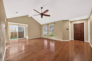 3811 Suttonford Dr, Houston, TX 77066 - Photo 10