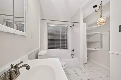 3811 Suttonford Drive, Houston, TX 77066 - Photo 26