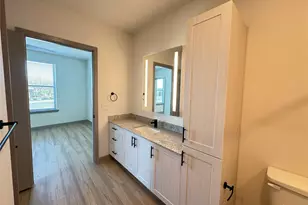 11604 Stonehollow Dr, Austin, TX 78758 - Photo 8