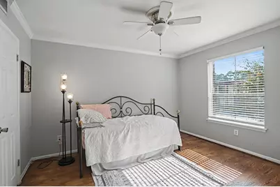 7575 Katy Freeway #102, Houston, TX 77024 - Photo 10