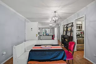 7575 Katy Fwy, Houston, TX 77024 - Photo 4