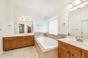 115 Cherry Hills Dr, Jersey Village, TX 77064 - Photo 26