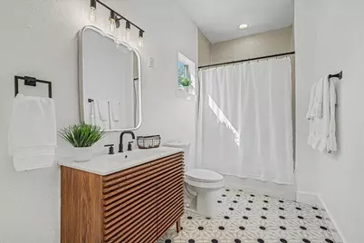 6405 Woodrow Street, Texas City, TX 77591 - Photo 14