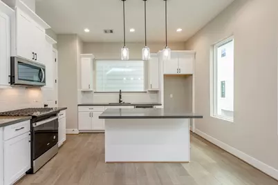1439 W 25th Street #B, Houston, TX 77008 - Photo 16