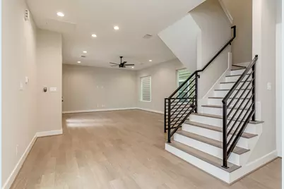 1439 W 25th Street #B, Houston, TX 77008 - Photo 12