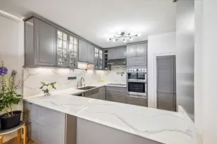 14 Greenway Plz, Houston, TX 77046 - Photo 8