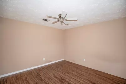 10514 Sagemeadow Court, Houston, TX 77089 - Photo 22