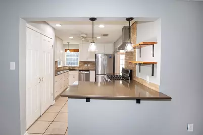 10514 Sagemeadow Court, Houston, TX 77089 - Photo 14